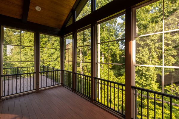 Cost of Enclosed Porch Construction in Los Angeles