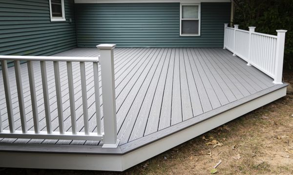 Composite Decking Installation in Los Angeles
