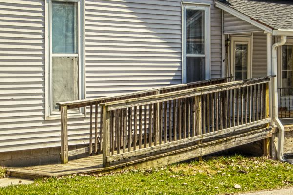 Cost of Porch Ramp Construction in Los Angeles