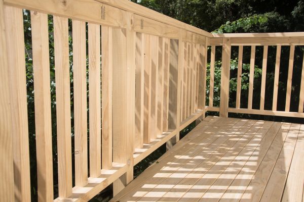 Cost of Pine Deck Installation in Los Angeles