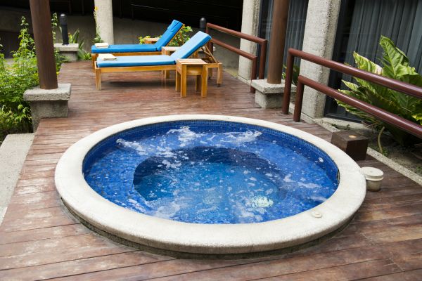 Hot Tub Deck Construction in Los Angeles